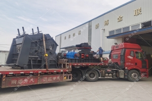 1000*700液壓對輥制砂機，1210反擊破發(fā)往四川
