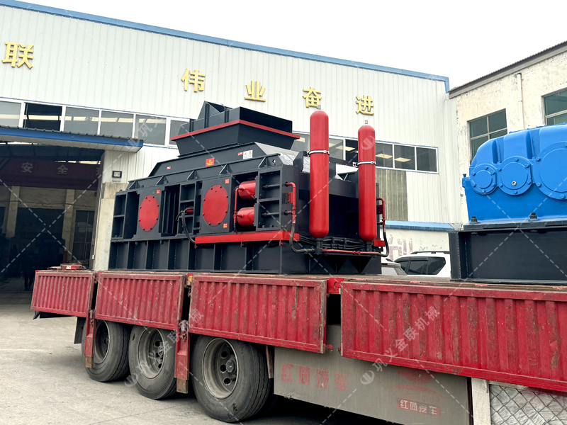 液壓對(duì)輥制砂機(jī)出現(xiàn)異常振動(dòng)該如何排查<div id=